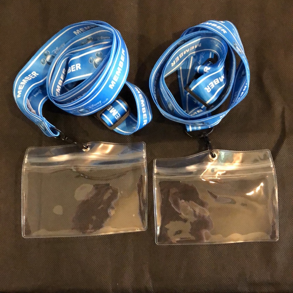 DVC • Disney Vacation Club lanyards - set of 2